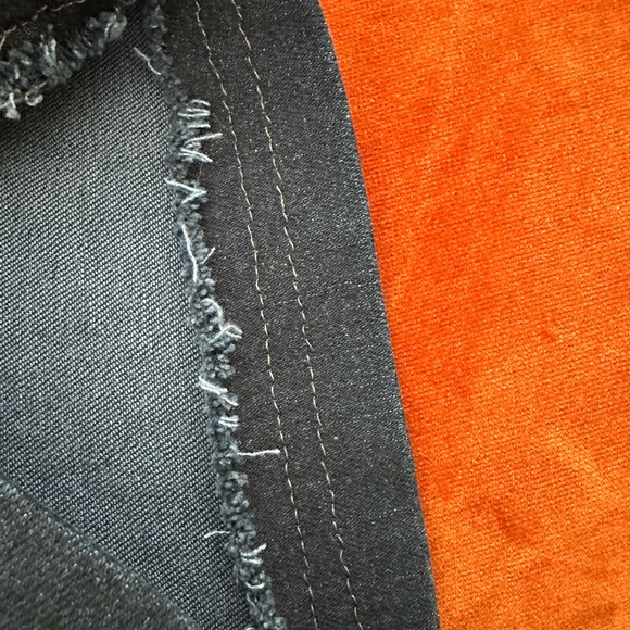 J Brand Maria High Rise Flare Jeans In Embrace Dark Wash Stretch Hemmed Size 27 - Picture 12 of 12